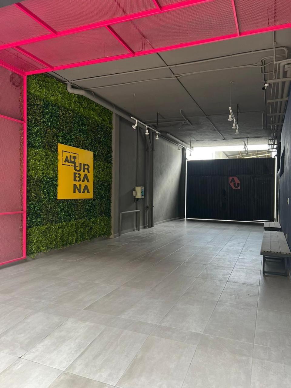 ホテル Alt Urbana レオン エクステリア 写真